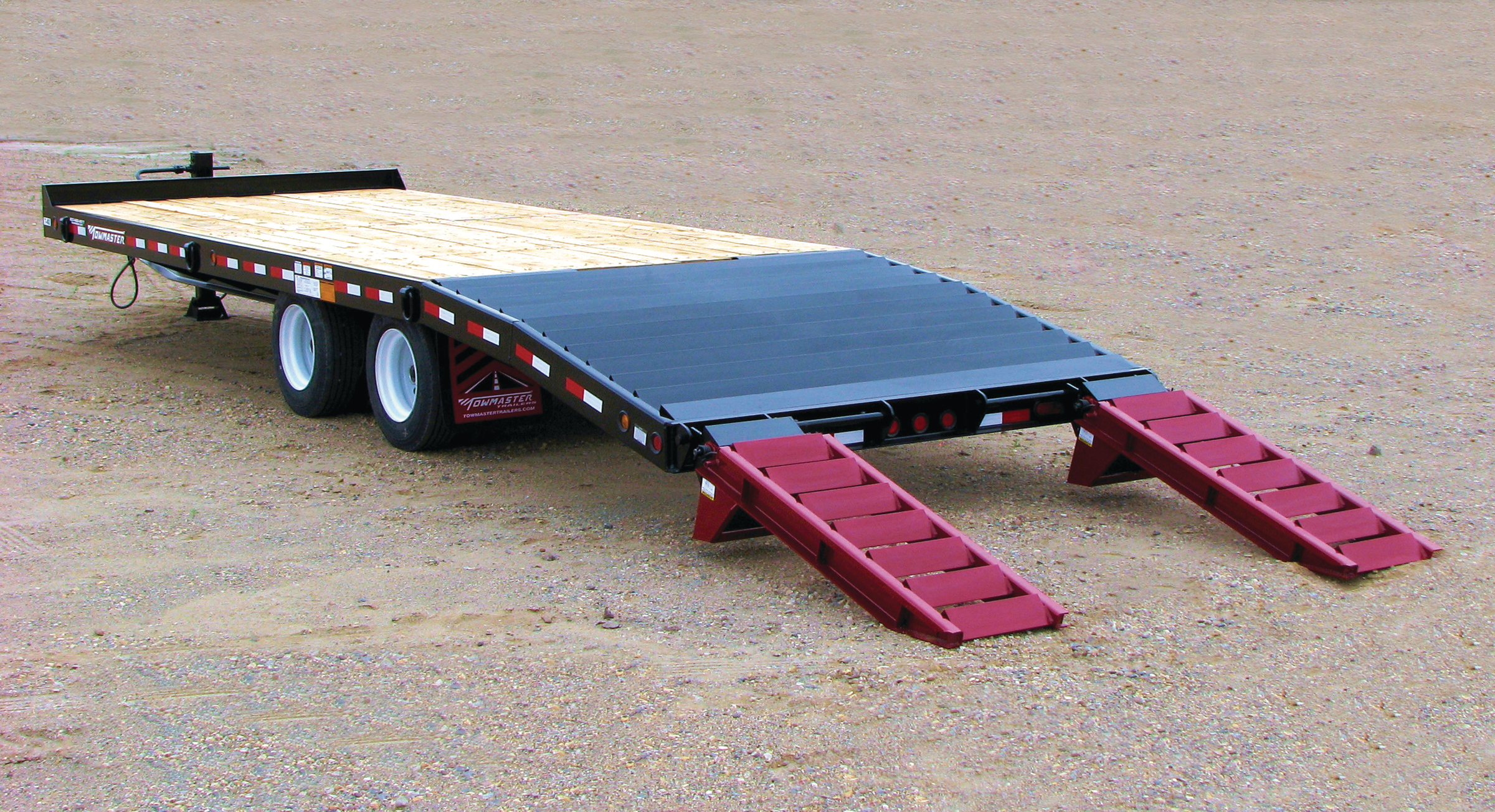 T40withdoublebreaktrailer 10092720