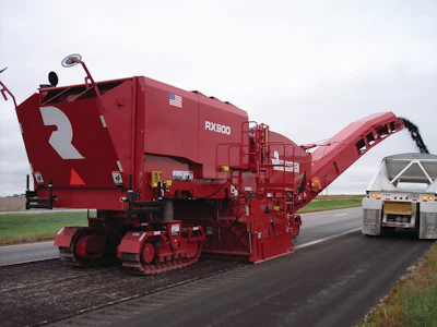 Bigredclo 10185272