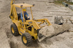 All of Allmand's diesel models offer servo-controlled hydrostatic transmissions, giving them precise, more comfortable controls.