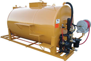 Seal-Rite's SR-1,500 Skid Unit features full sweep, 4-paddle hydraulic agitation with a 4-in. agitator shaft and infinitely variable speed forward and reverse. A 2-in. Walden air-operated, dual diaphragm pump handles extra-heavy sand/additive loads, and a 3-gal. filter pot reduces downtime.