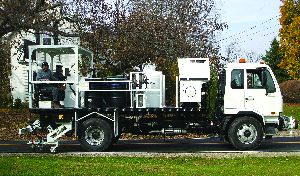 Kelly-Creswell's Craig Treon advises contractors to use paint drums exclusively, saving money and cleanup time.