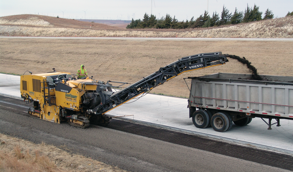 Sunflower's new milling machine is used on asphalt projects, including full-depth patching on streets, city street milling and overlay projects, and county and state highway milling and overlays.