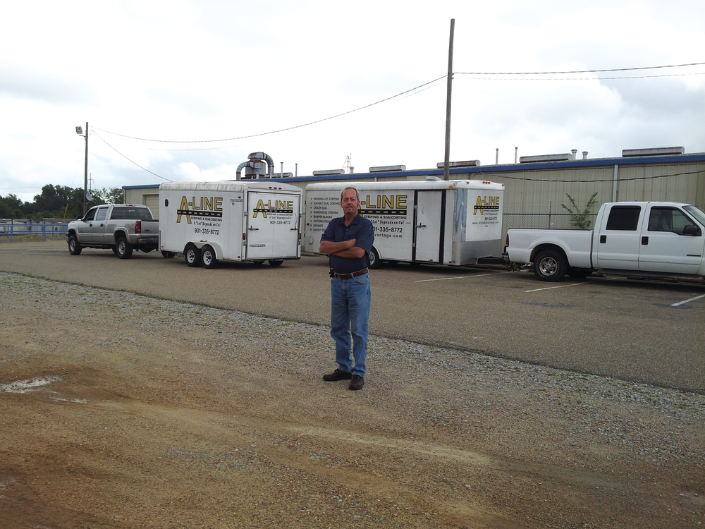 A Line Striping And Sealcoatin 10742604
