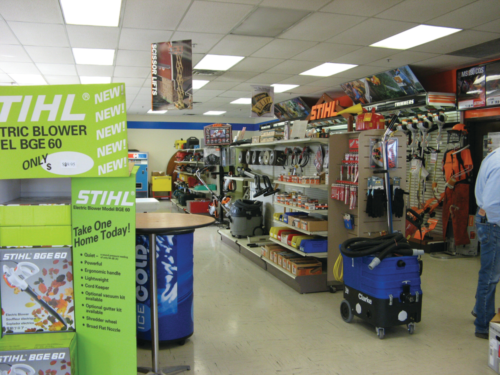 Crownrentalstoreroom 10785200