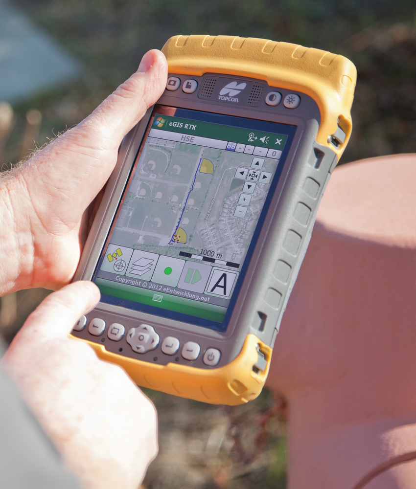The Tesla RTK is available for GIS applications in a choice of eGIS or ArcPad field controller software.