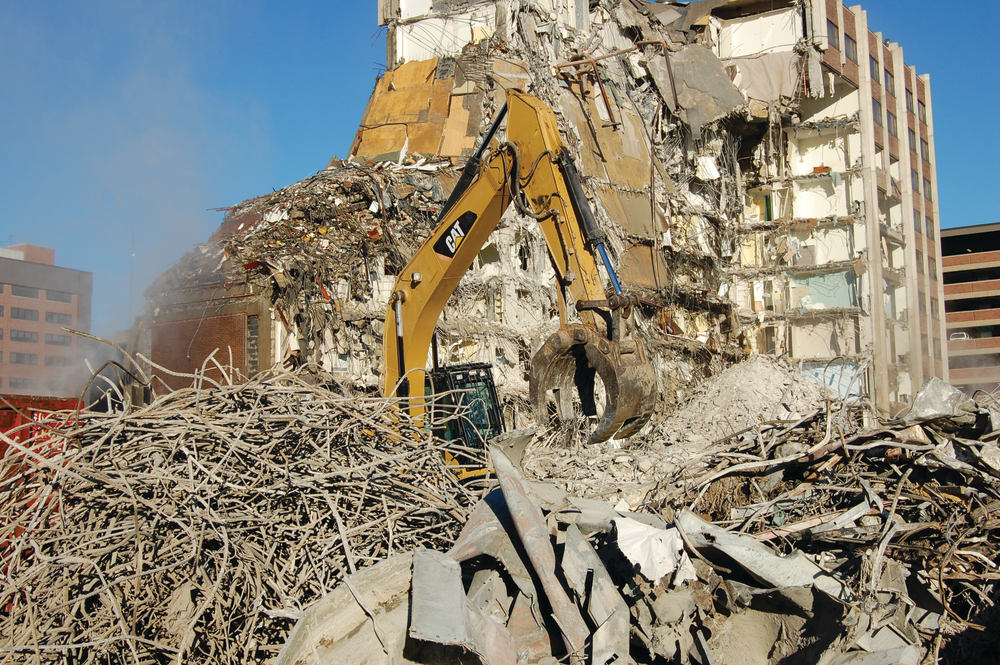 Adamo will utilize the CAT 385 CL Ultra High Demolition (UHD) Excavator with a specialized Multi Processor attachment allowing 360-degree hydraulic rotations letting the operator position the attachment for more precise, quick and cost effective demolition of heavily reinforced multistory structures.