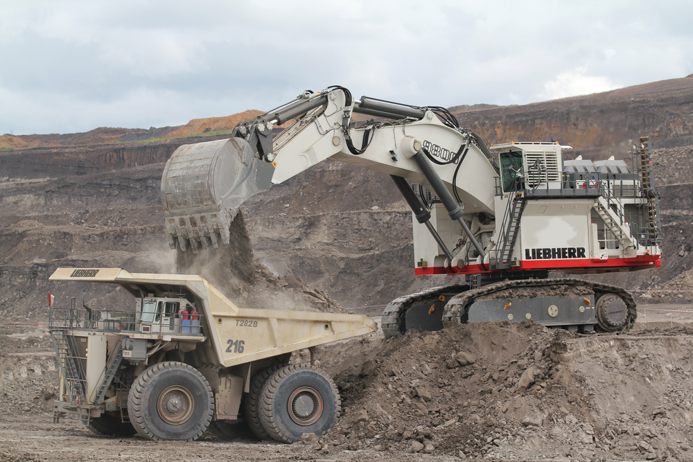 In 2012, Liebherr increased its sales revenue by almost 490 million Euros or 9% in the construction machinery and mining equipment product areas.