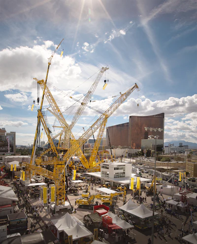 Liebherr Construction Conexpo 2014 Stand Usa 300dpi