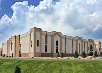 Wall panel sizes were minimized to reduce crane requirements and provide more design opportunities.