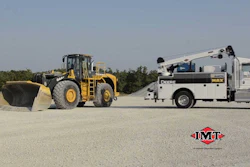 Video: IMT Dominator III Service Truck