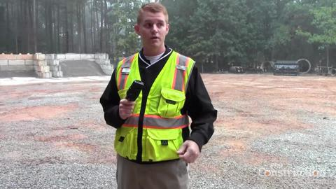 Video: Operators Can Adjust Cat Loader Linkage, Transmission Performance