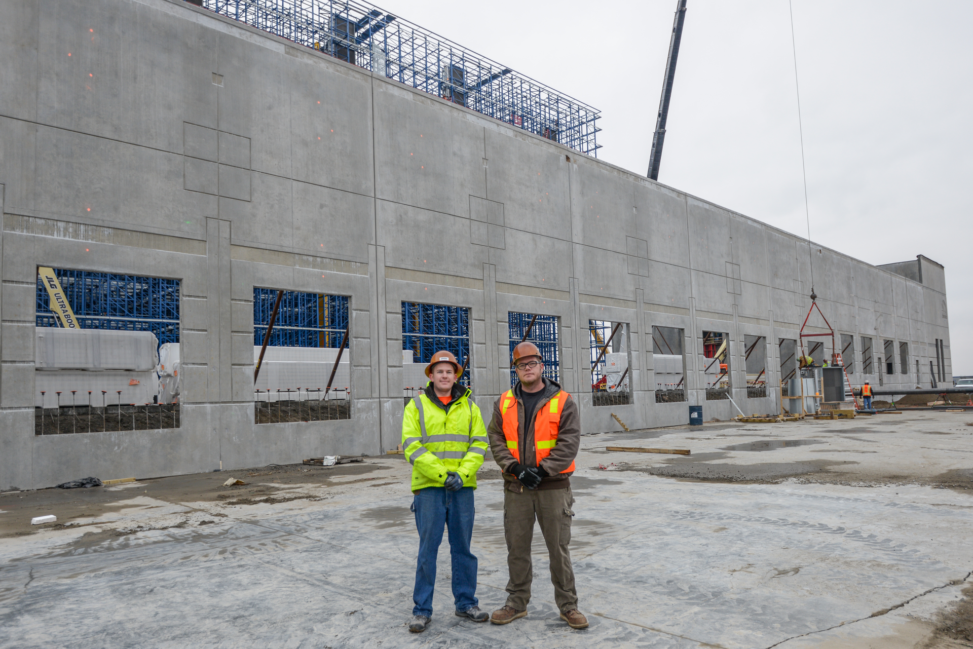 Poppoff Inc. teamed with Joseph Easley Construction to complete the division three concrete package for the the new Preferred Freezer Services project. Pictured here, Matt Poppoff and James Easley.
