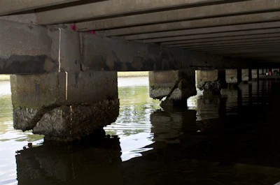 Deterioration over time had caused the bridge beams to torque, and they needed structural reinforcement. MAPEI worked alongside the contractor, Premier Corrosion Protection Services (PCPS), and design engineer (B2 Engineering, LLC) to repair the bridge.
