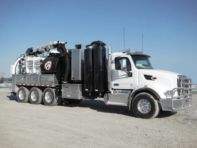 Vactor HXX Peterbilt chassis 55d8c7eb00f86