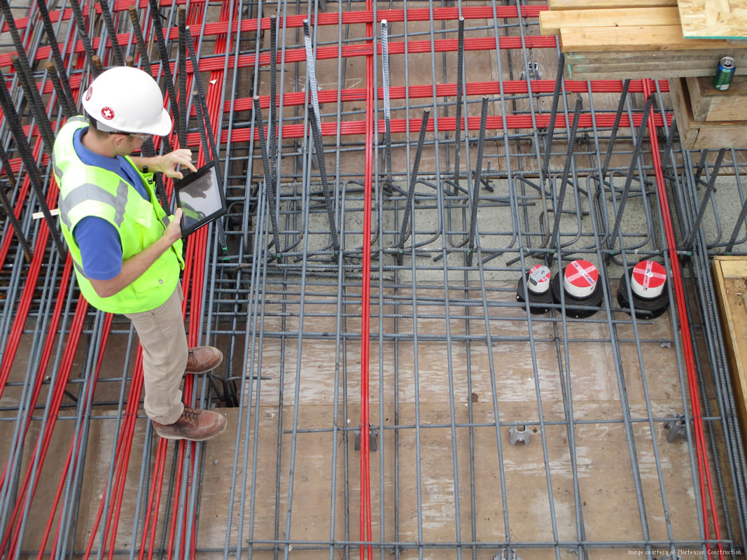 Autodesk BIM 360 enables field staff to use tablets to access project management workflows, such as quality assurance/quality control, commissioning, issue creation and sign-off, job tracking and safety.