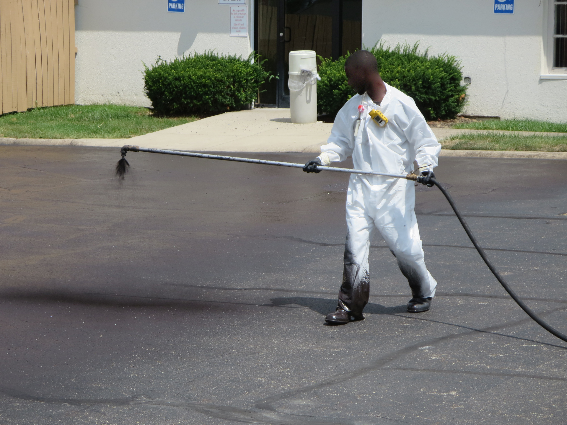 Monitoring devices were used on all workers whether edging by brush or spraying by hand wand. Faces have been blurred at the request of NIOSH.