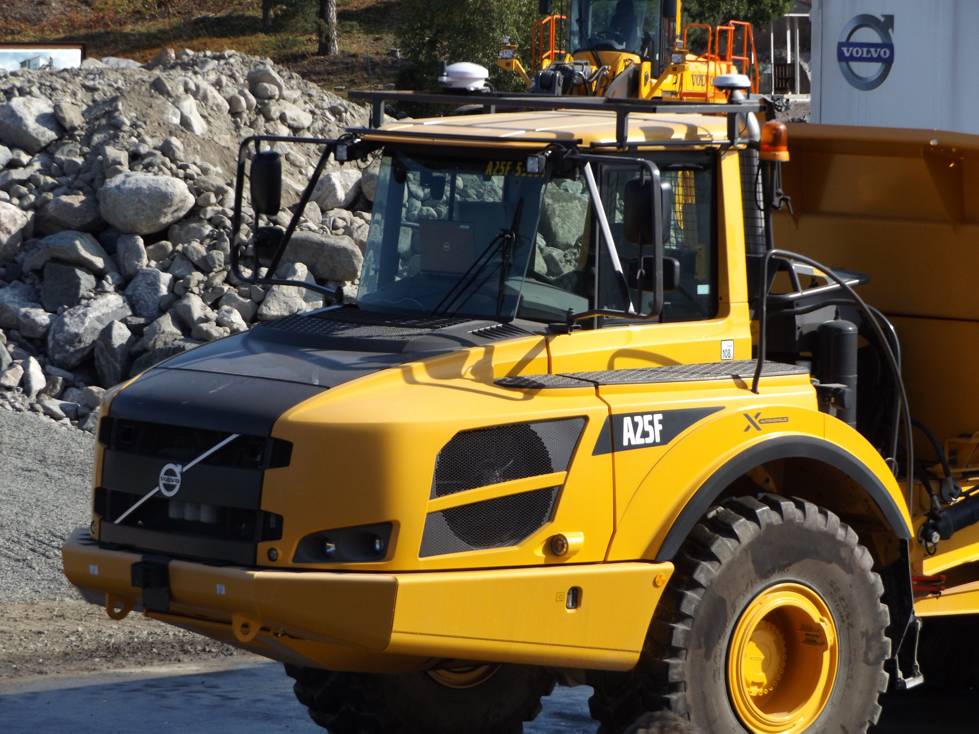 Autonomous machines can be used to perform repetitive tasks, such as hauling material along a predefined route.
