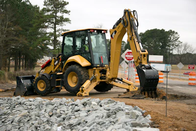 Caterpillar makes pilot controls with pattern changer available even on its entry-level machines. This makes it easier for operators to switch back and forth between excavator and backhoe operation.
