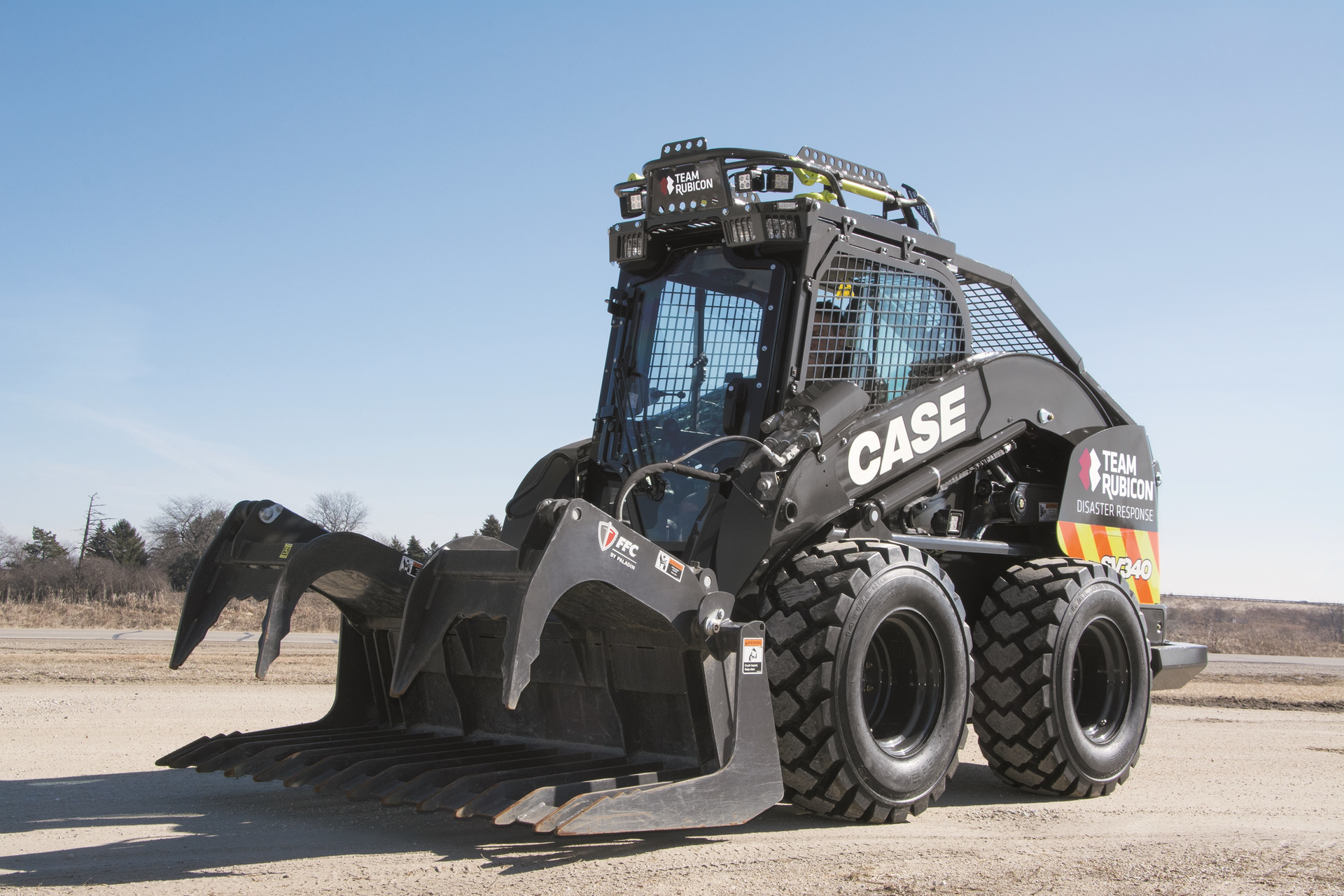 Team Rubicon Edition CASE SV340 Skid Steer 58b708cc6ed7e