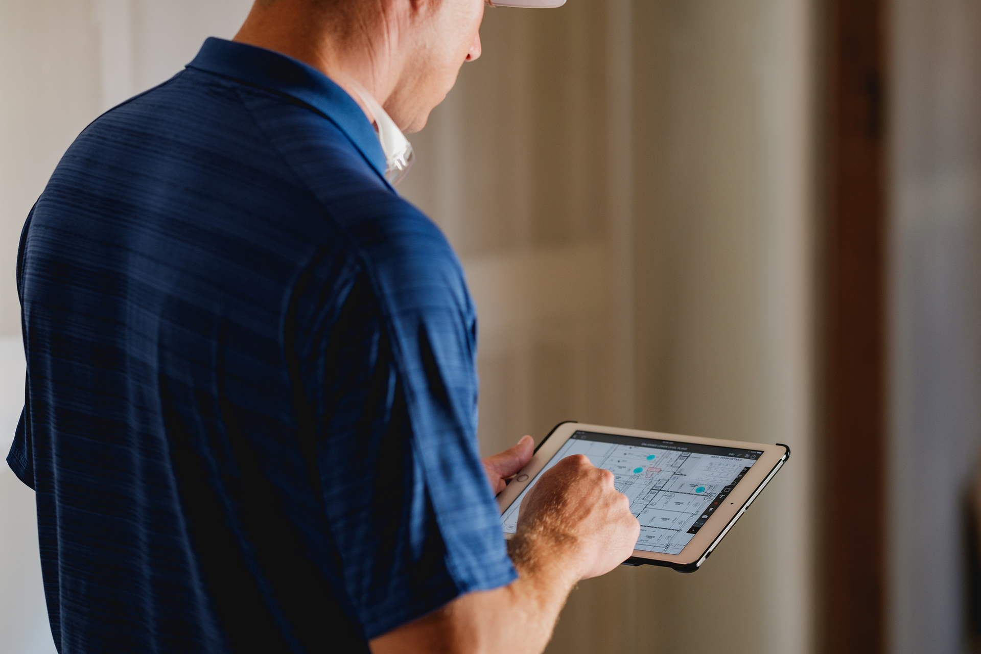 Web-connected tablets and other mobile devices on construction project sites can access cloud software and data, facilitating real-time data gathering and collaboration among all project stakeholders. Accelerating decisions and preventing errors improves project speed and accuracy.