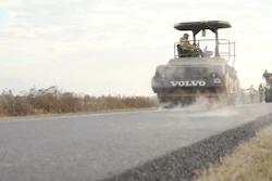 With 9 miles of single-overlay Level 1 Superpave, some of the common challenges for the project were traveling ruts, heavy Louisiana soils and irregular core sample analysis.
