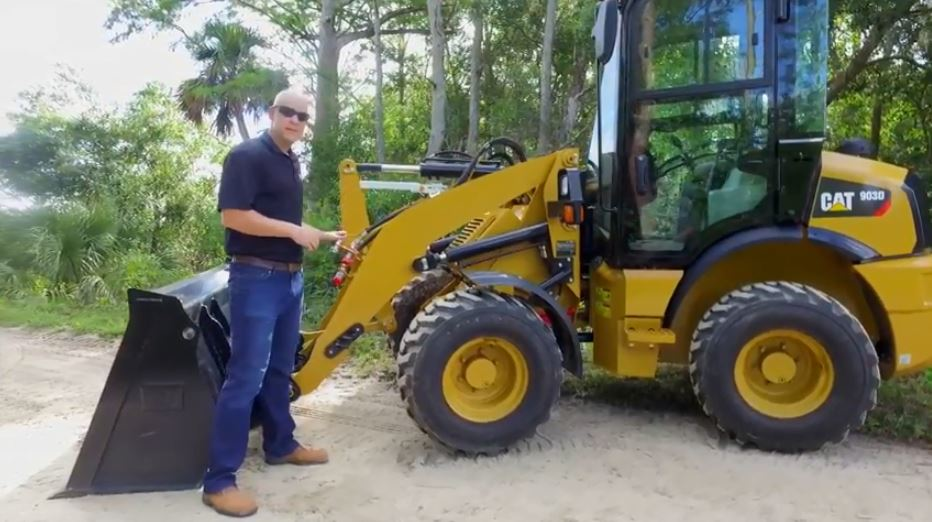 Cat 903 D