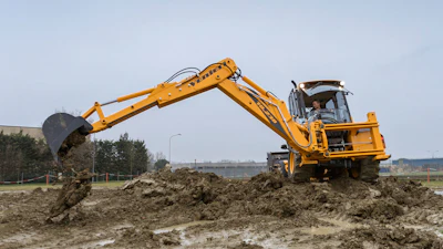 Ams Venieri 10 23 D Articulated Backhoe 4