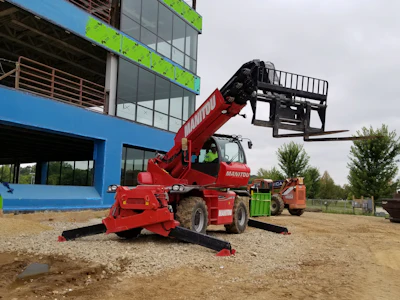Manitou Beauty1 5a5677065c700