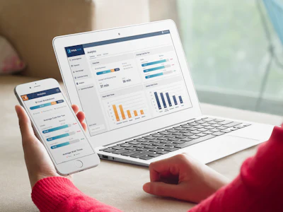 Haul Hub Analytics Mobile And Web 1000