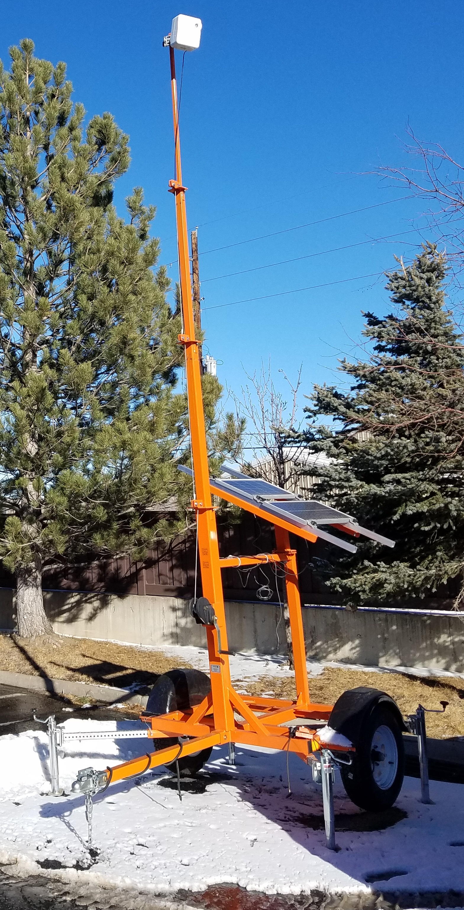 Solar Trailer, Mast Up