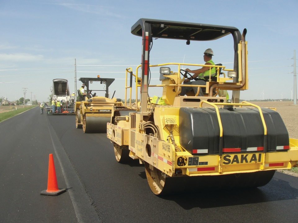 The rolling train is the most common compaction approach, but echelon rolling may be the best option to compact while the asphalt is at higher temperatures.
