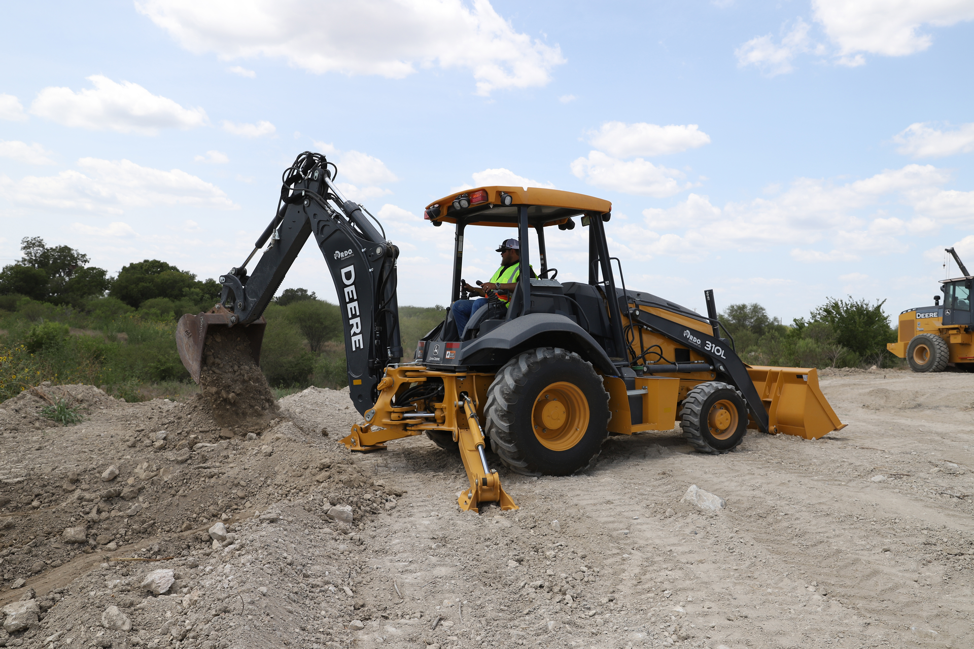 Rdoe Backhoes Oct19