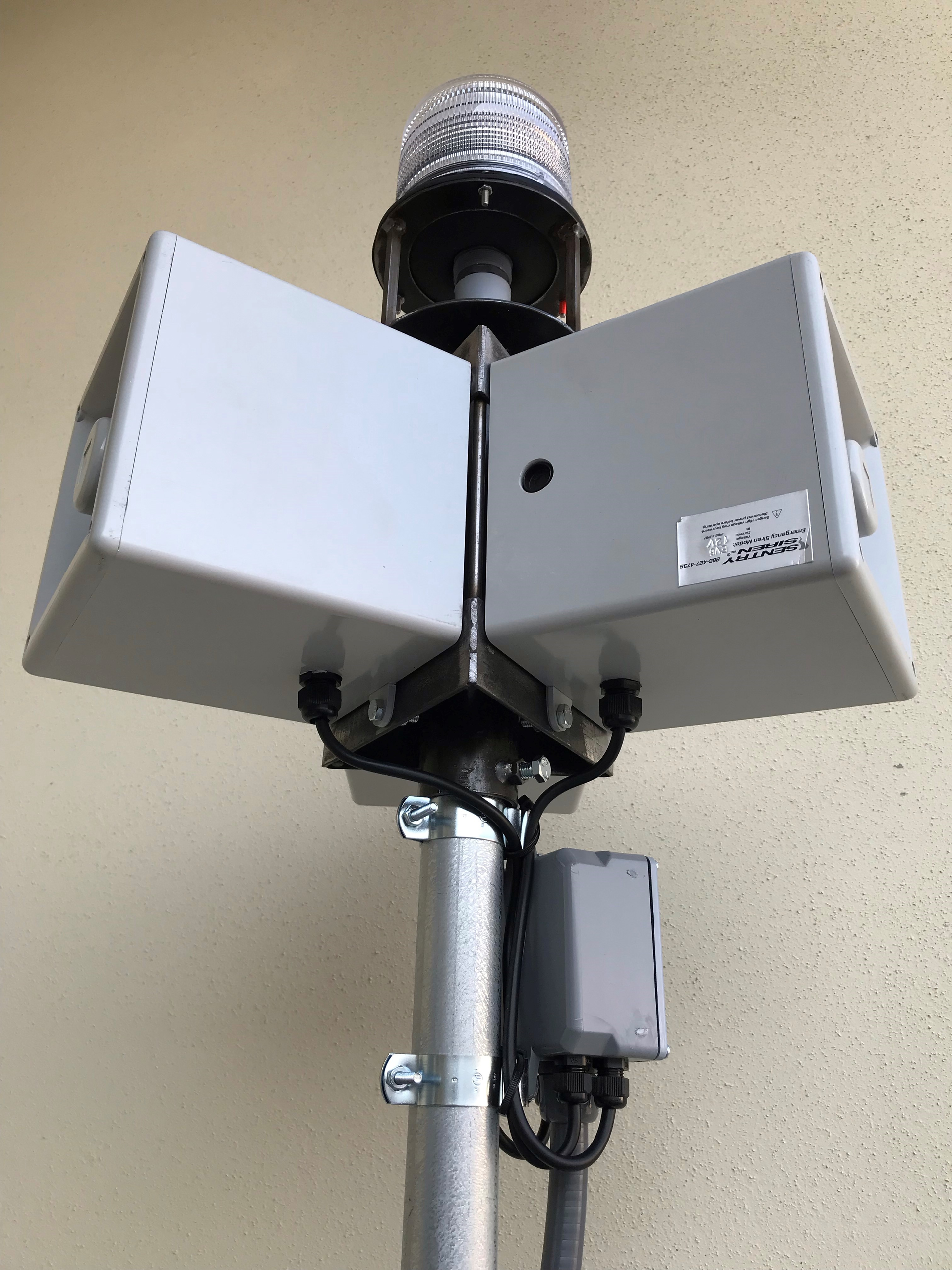 The OnGuard sirens and beacons tie into DTN’s premier WeatherSentry alert system that provides the best weather information in the world through a universal smart controller.