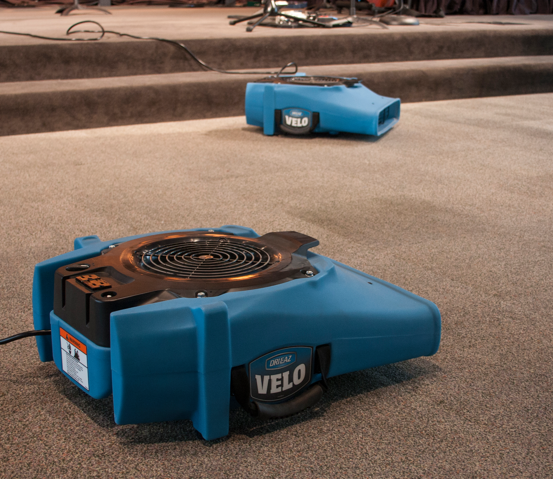 Velo Airmovers on carpet