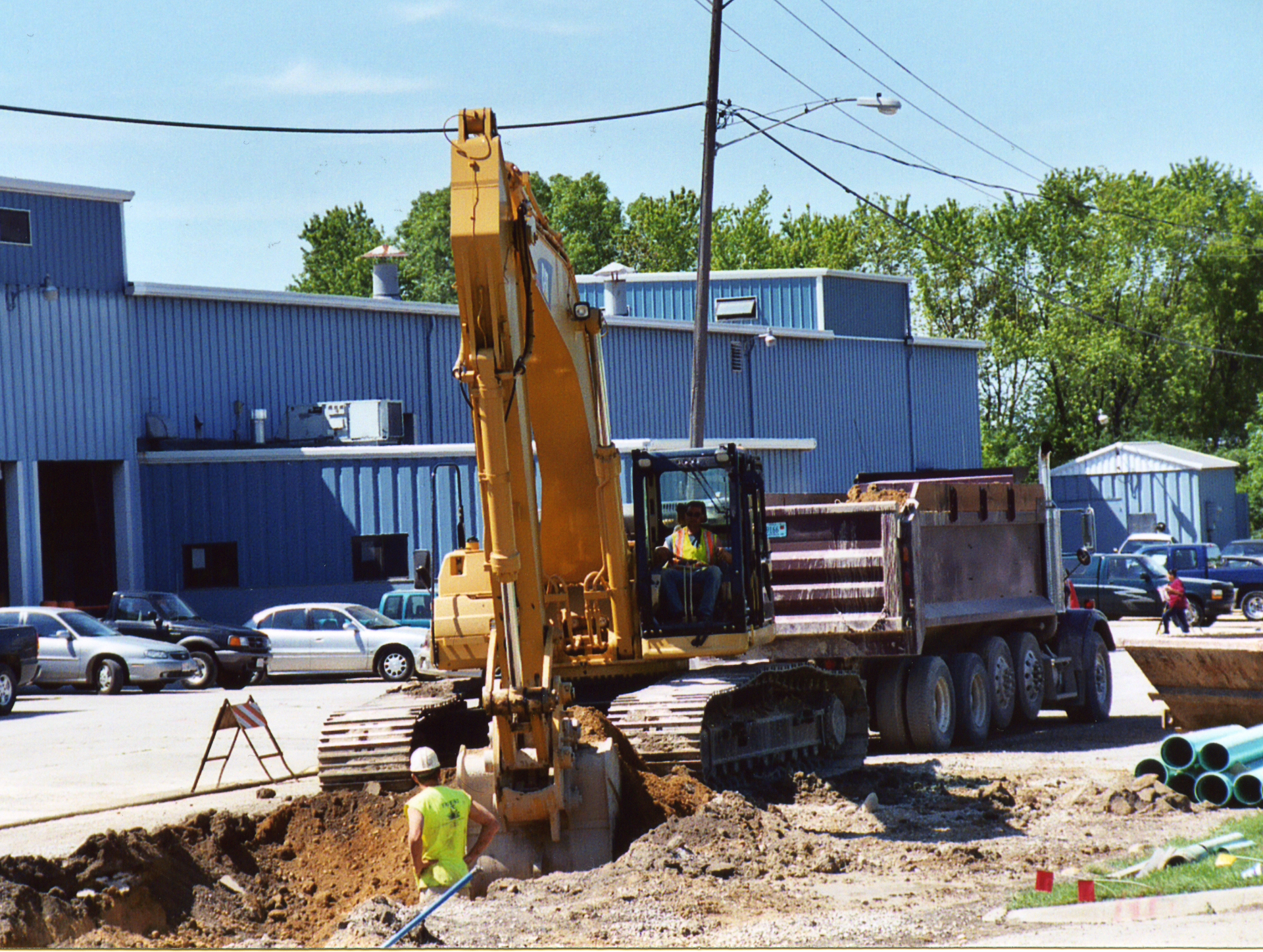 Excav Digging Trench