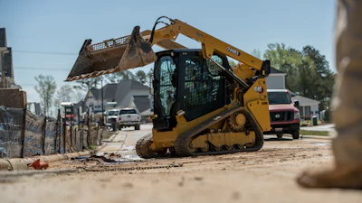 Beyond providing more tractive effort, rubber track undercarriages contribute to high flotation, low ground pressure, machine stability and a smooth ride.