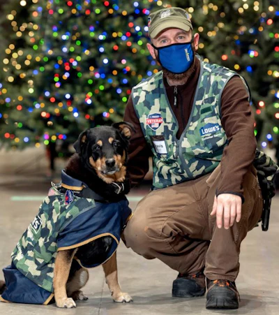 Lowe's veteran