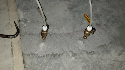 A Summary of Concrete Crack Repair Options-Epoxy Injection