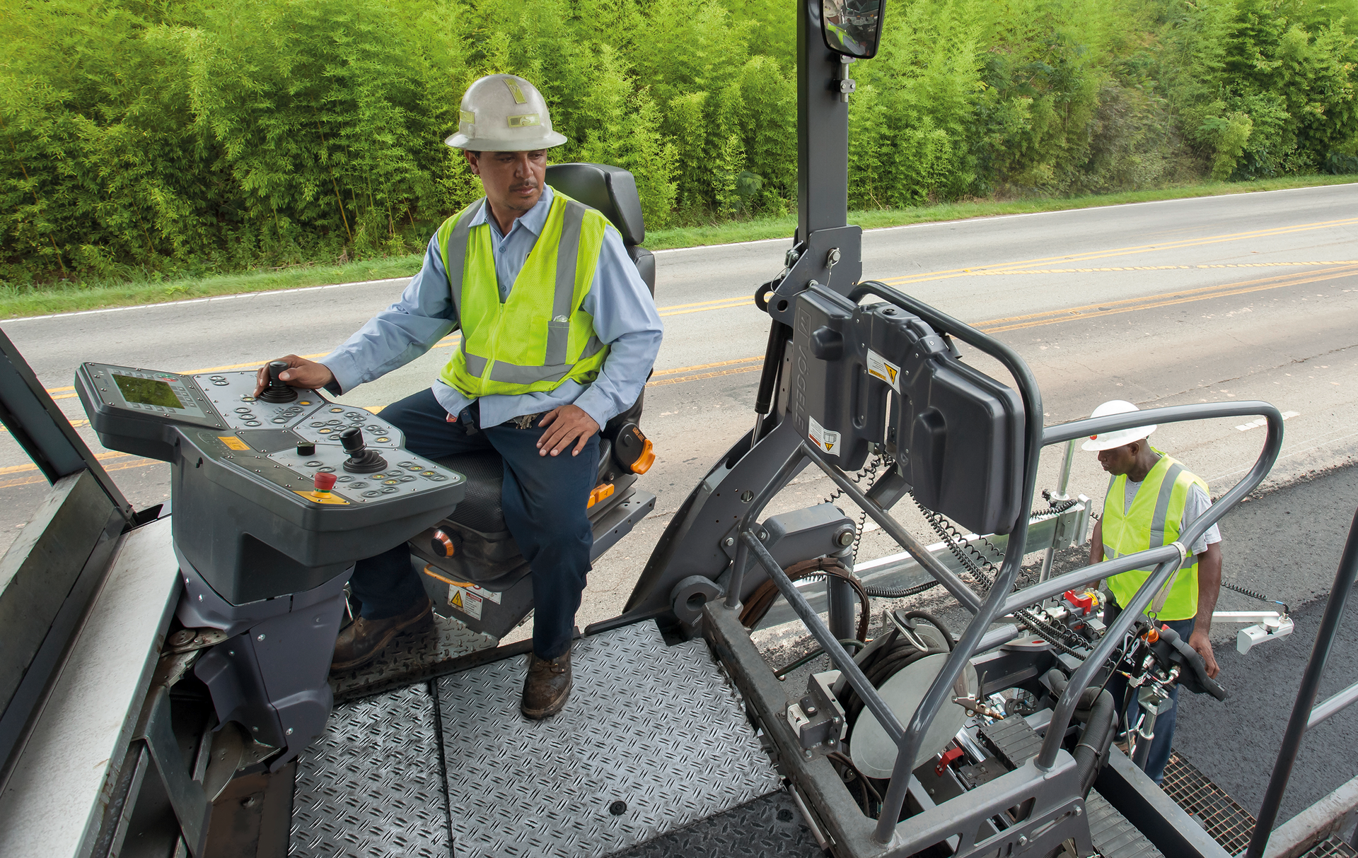 The goal of paver manufacturers is to use technology to enhance the performance of the equipment, make operators more productive and make the equipment operate more efficiently.