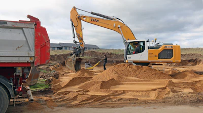 Liebherr Hm Entreprenør Denmark 1 300dpi