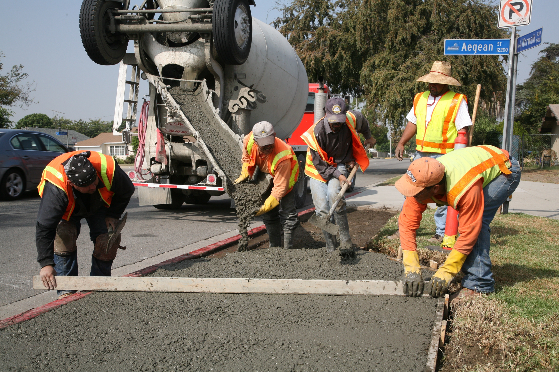 Heavy Lifting Isn't the Only Reason Behind Construction's Expensive Back Pain Problem