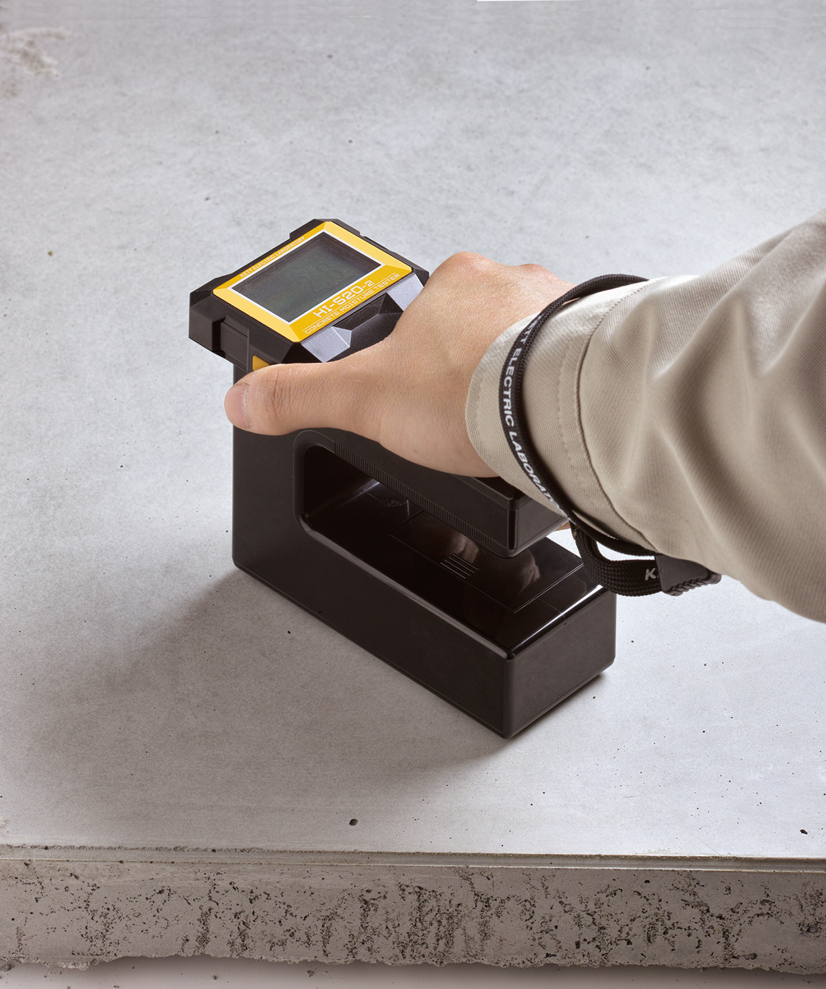 The HI520-2 Instant Handheld Moisture Meter