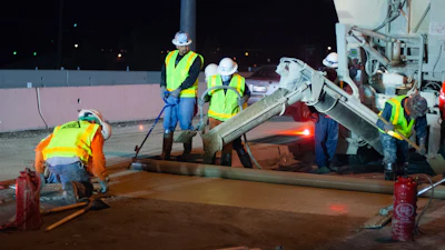 Rapid Strength Concrete Used in Freeway Pavement Restoration