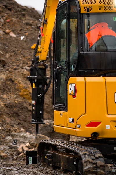 Cat 302 7 Cr Mhex Cm20210517 413b2 6fb5e