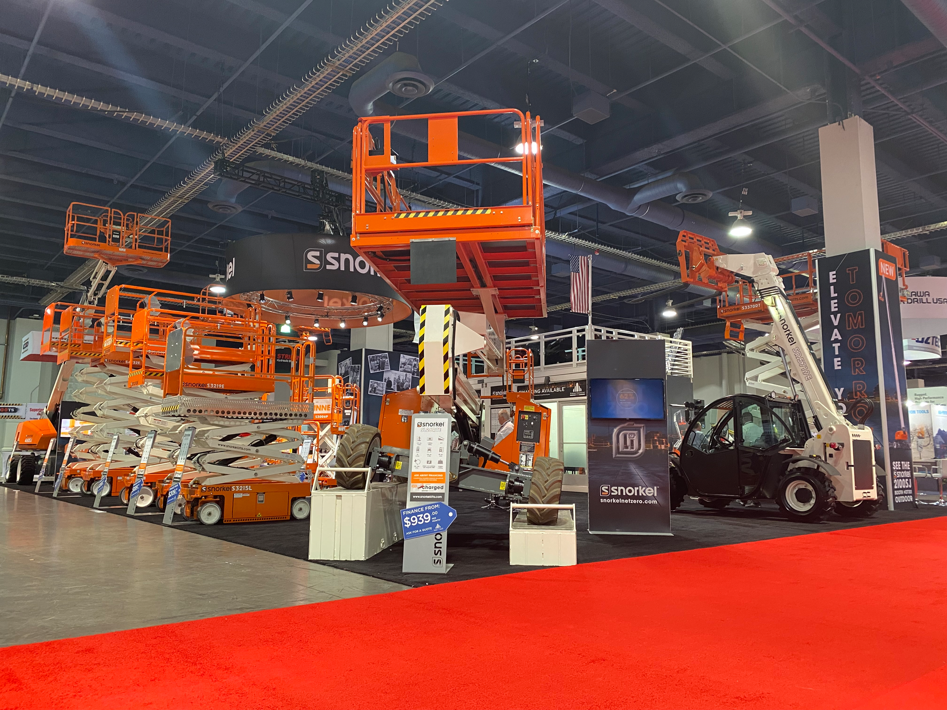 Snorkel's Indoor Booth At The Ara Show 2021