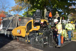 AP555 paver