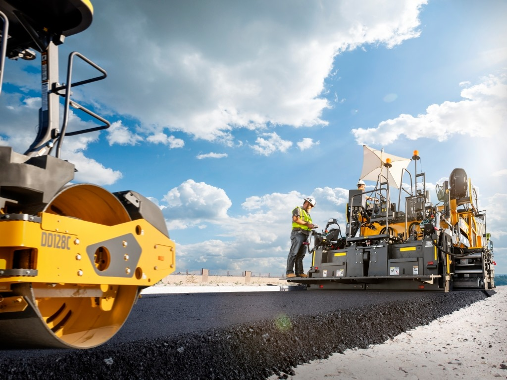 Consider the material being compacted when choosing a roller, whether asphalt, sand or gravel.