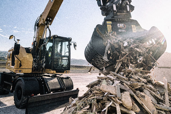 With the right mix of work tools, a single piece of equipment can carry out tasks that would otherwise require an entire fleet — and do so across different job sites and different seasons of the year.