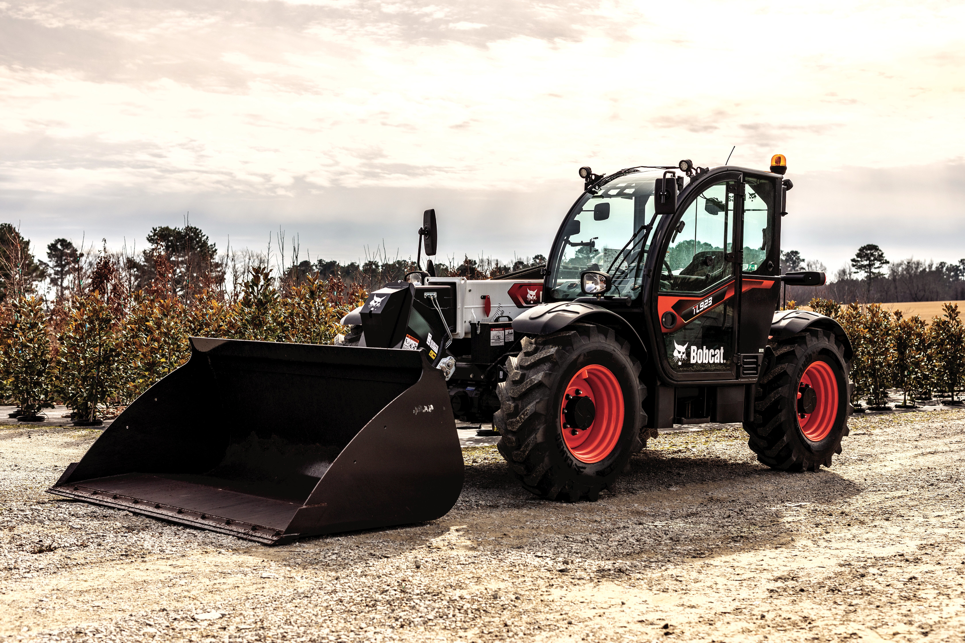 The TL723 and TL923 telehandlers have redesigned comfort cabs, turbo-charged Tier 4 engines and accessible service points.