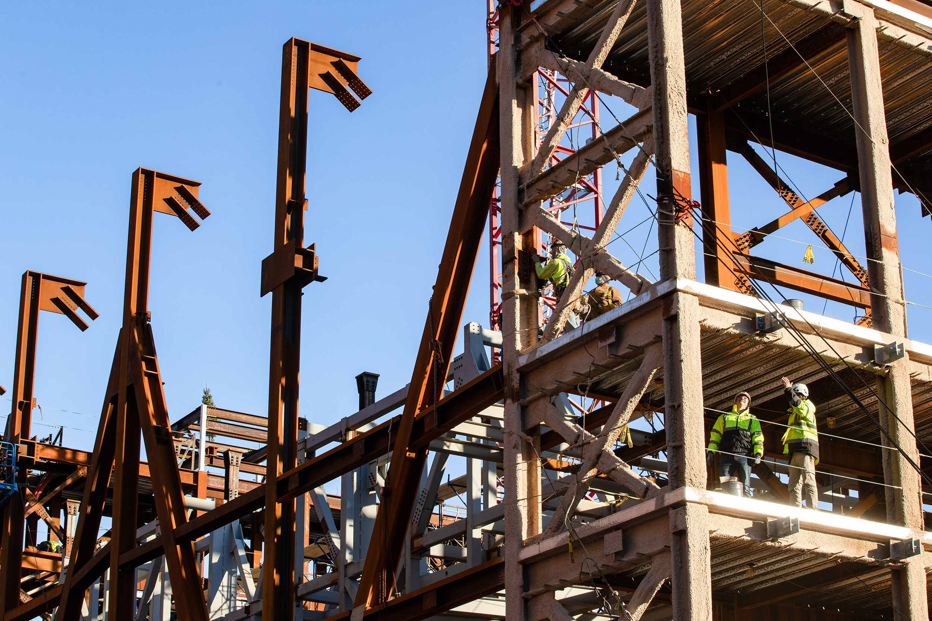 Shawmut Design and Construction CEO Les Hiscoe, joined by chief safety officer Shaun Carvalho, gives a Toolbox Talk during Safety Week 2022.